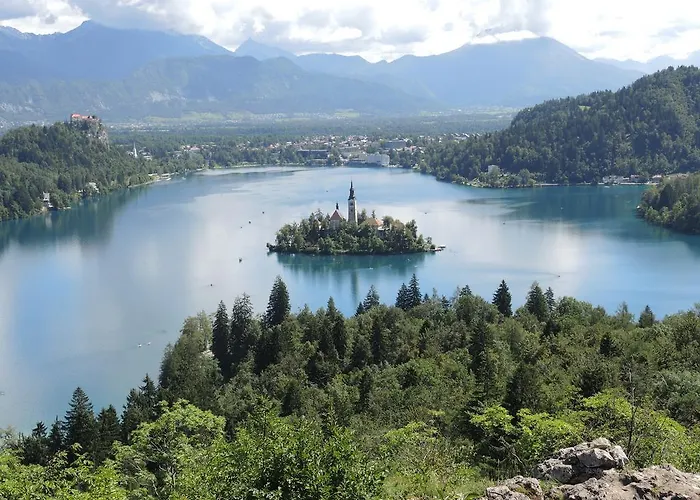 アパート House Sebanc