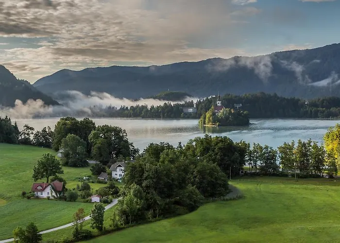 House Sebanc アパート ブレッド